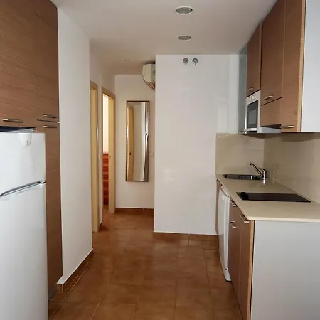 Les Roques Apartament *