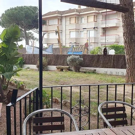 Les Roques Apartament *